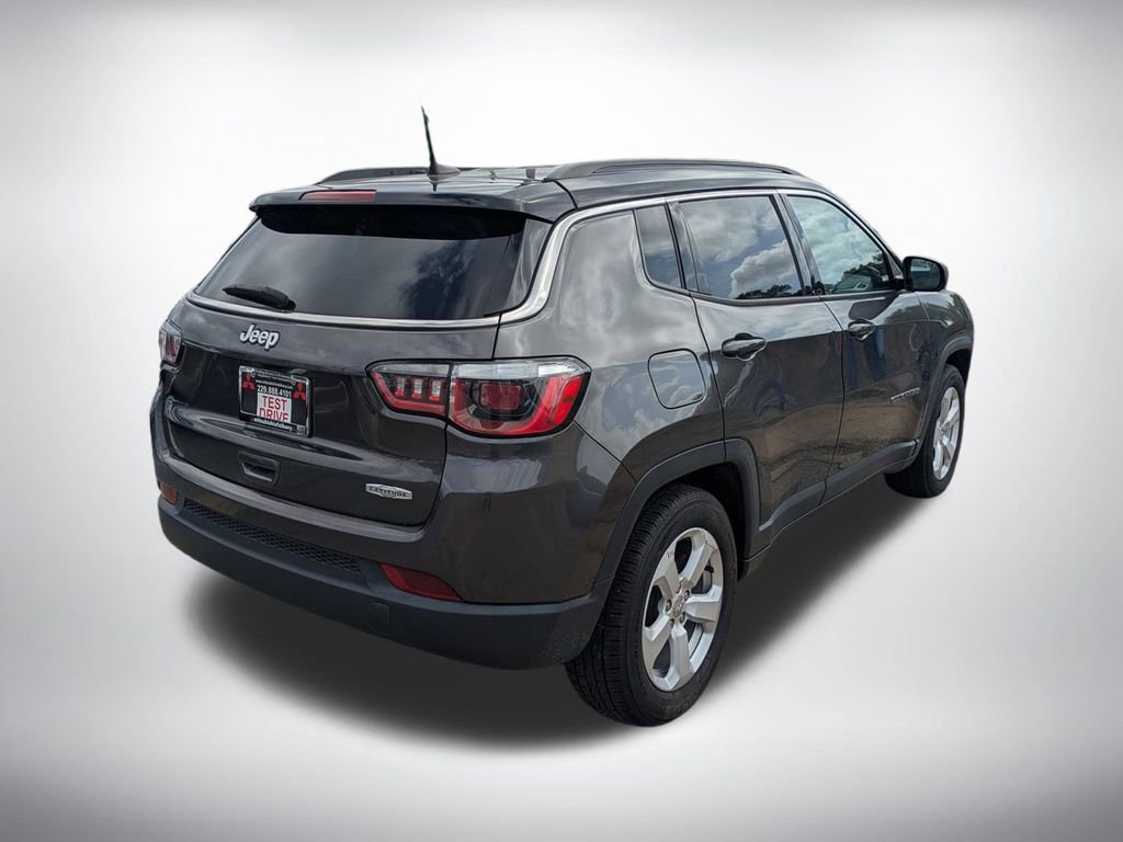 Used 2019 Jeep Compass Latitude w/ Popular Equipment Group image 3