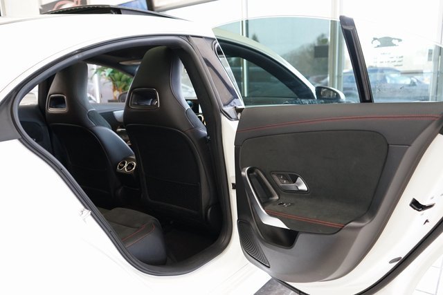 Used 2020 Mercedes-Benz CLA 250 4MATIC image 54