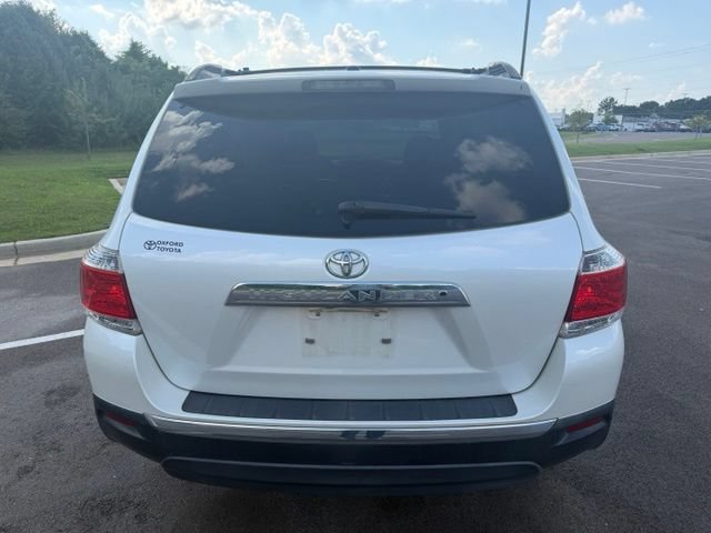 Used 2012 Toyota Highlander FWD w/ Tech Pkg image 7