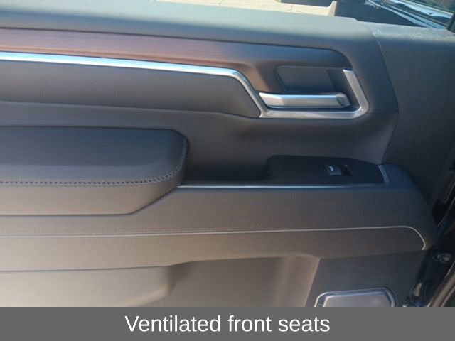 New 2025 GMC Sierra 2500 Denali w/ Denali Reserve Package image 22