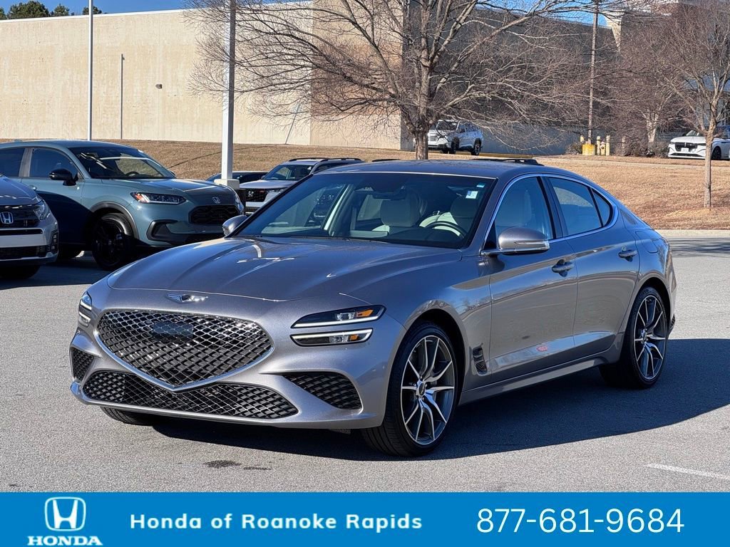 Used 2024 Genesis G70 2.5T image 2