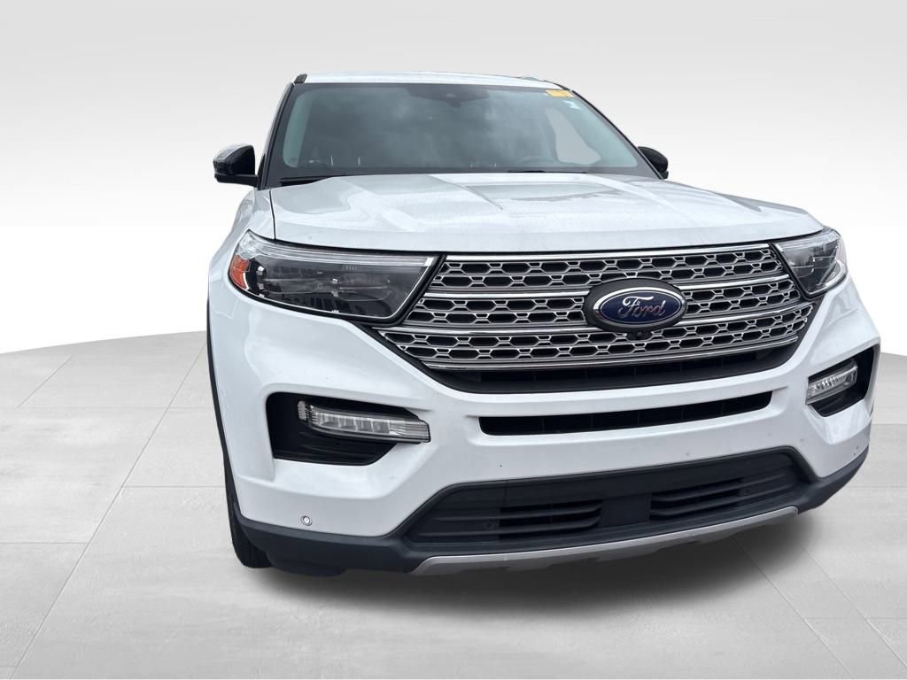 Used 2022 Ford Explorer Limited image 8