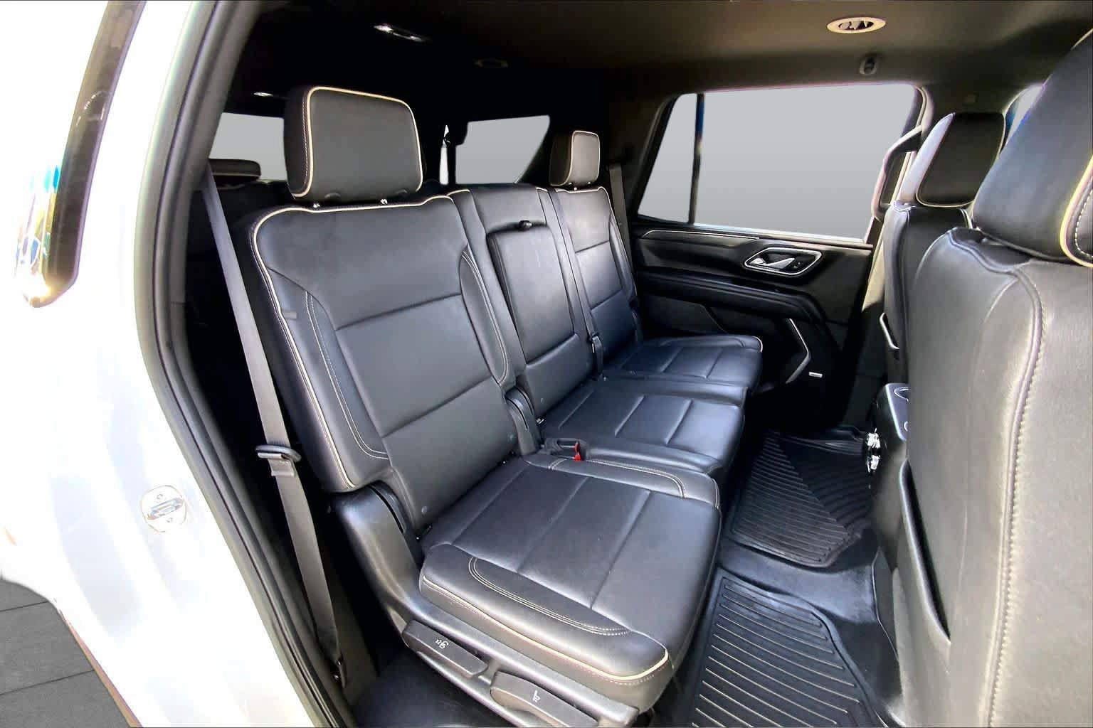 Used 2023 GMC Yukon SLT AWD/4WD image 20