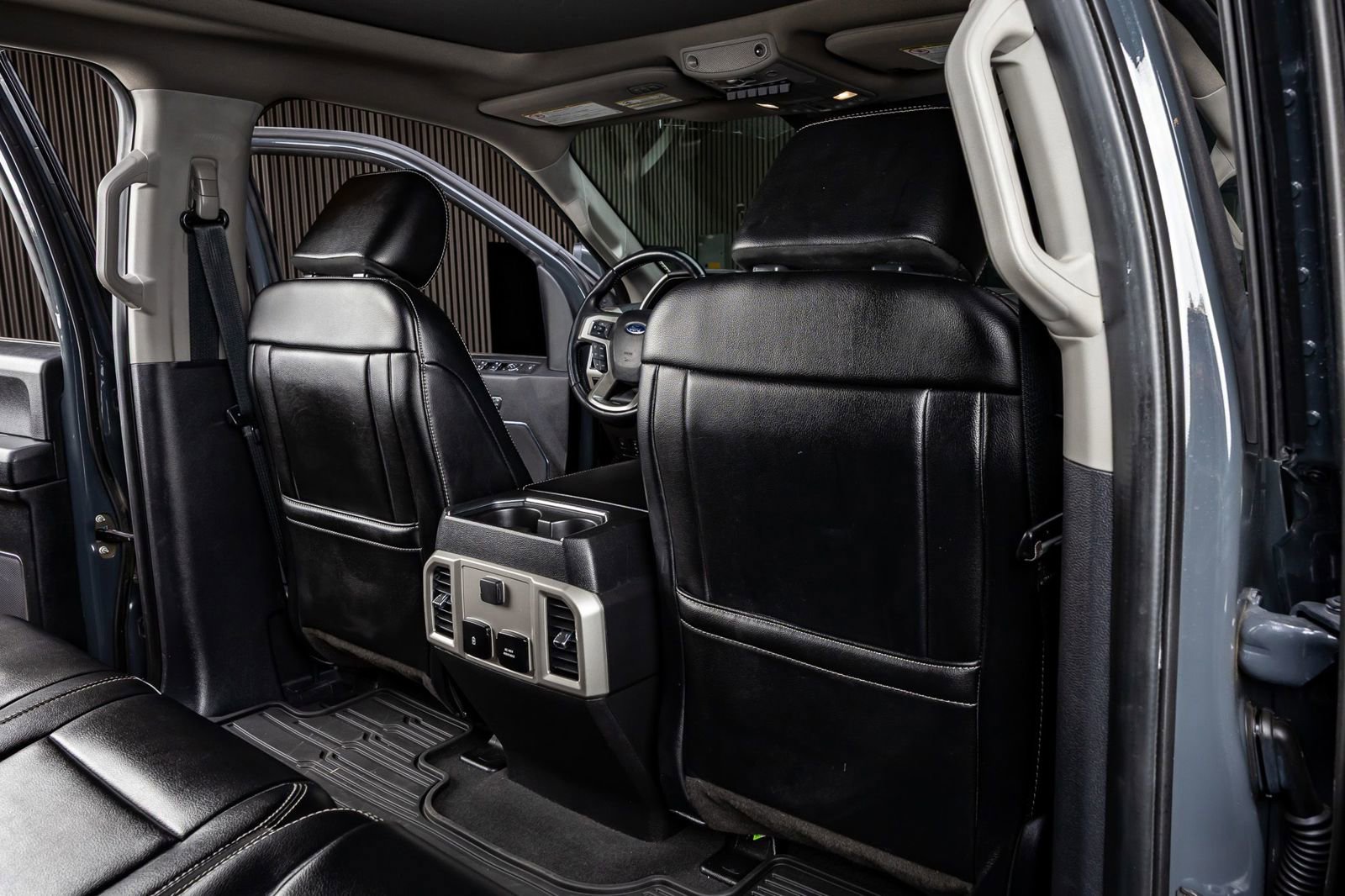 Used 2021 Ford F250 Lariat w/ Lariat Ultimate Package image 31