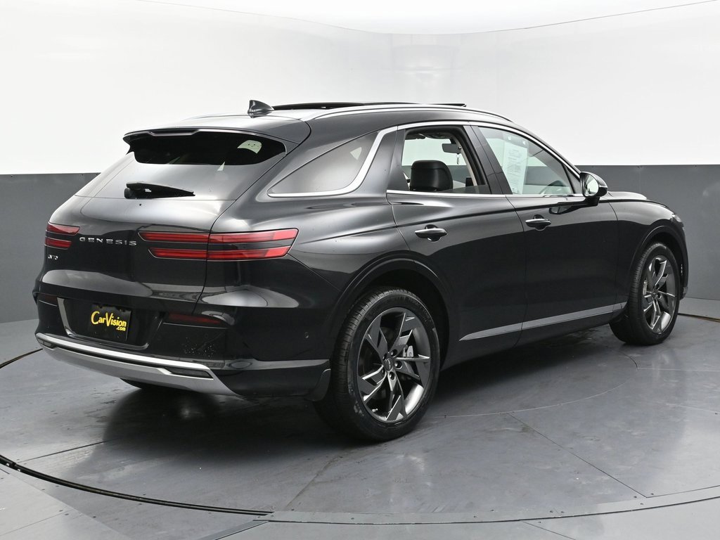 Used 2024 Genesis Electrified GV70 Advanced image 5