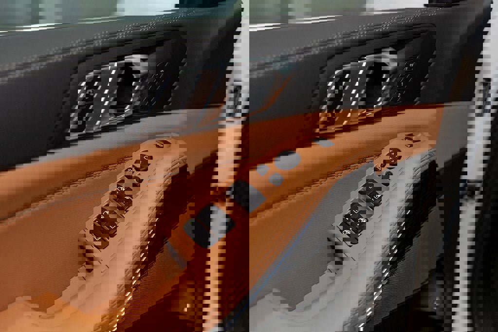 New 2026 BMW X5 xDrive50e w/ Premium Package image 13