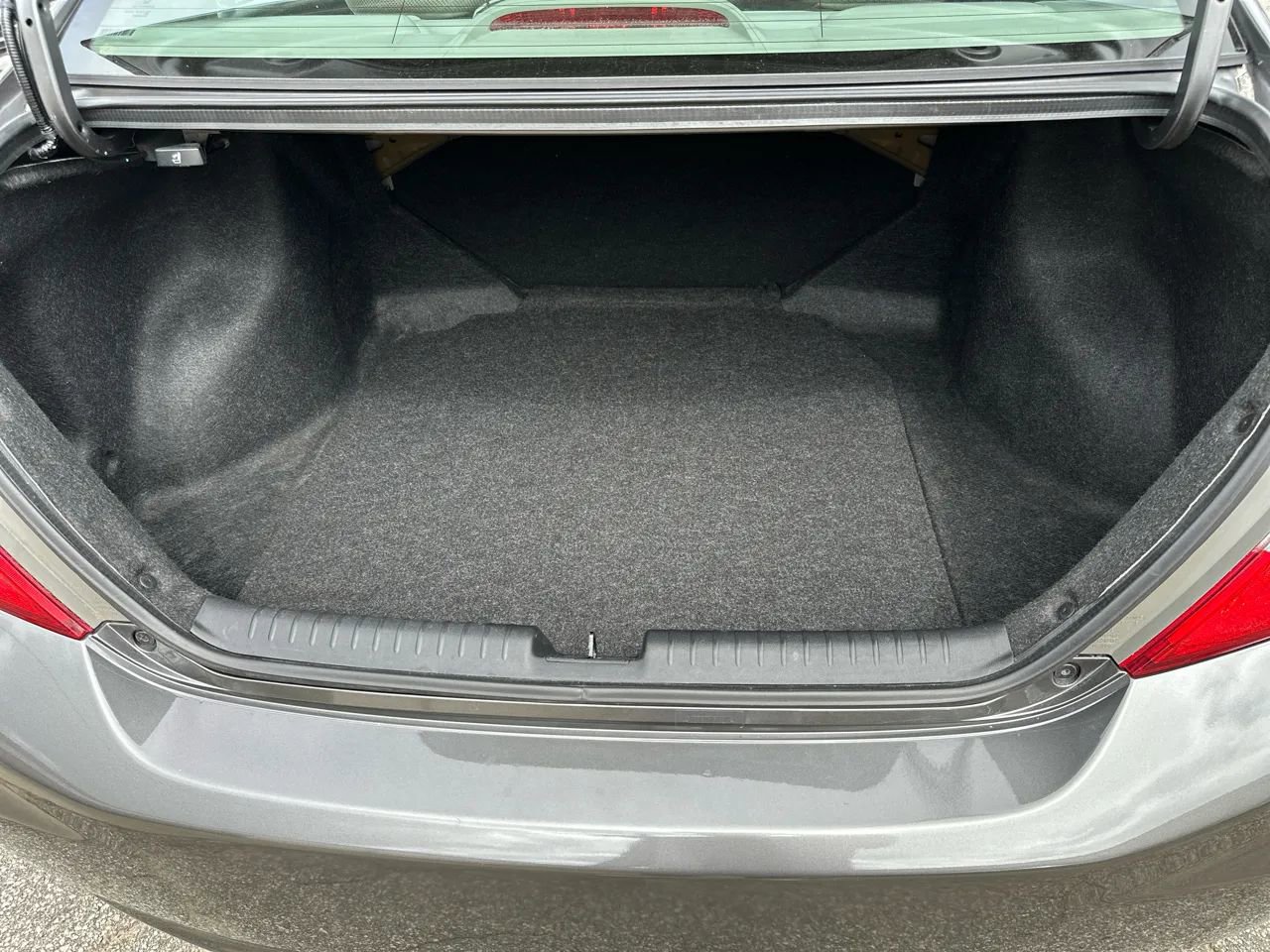 Used 2012 Honda Civic LX image 37