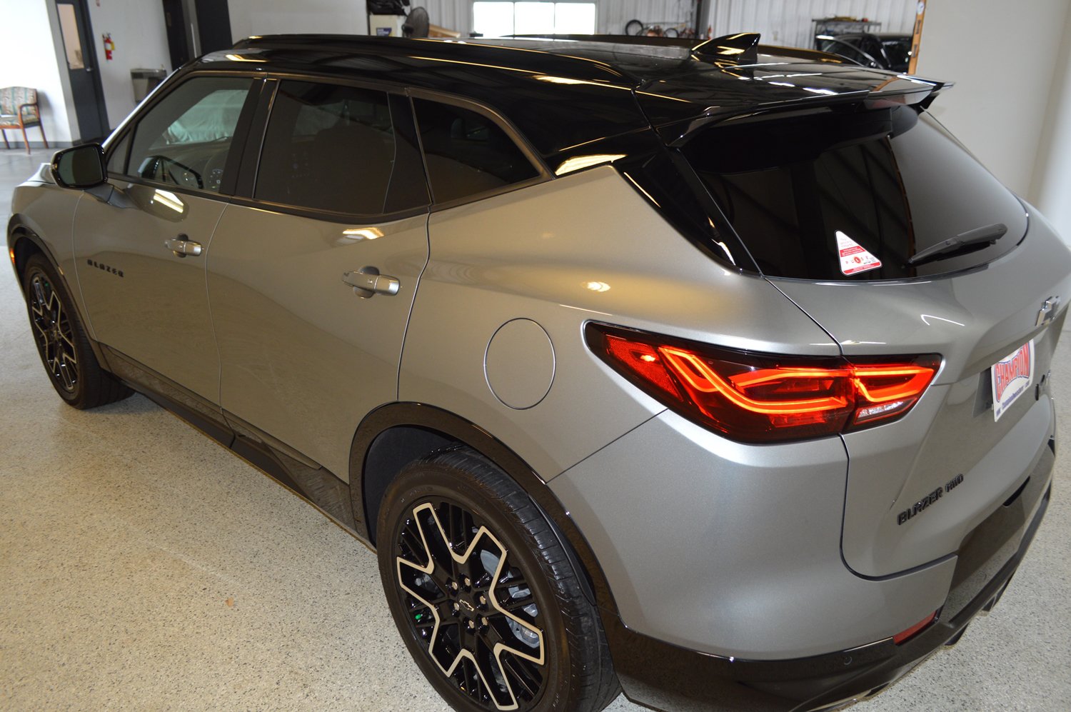 Used 2024 Chevrolet Blazer RS w/ Enhanced Convenience Package AWD/4WD image 5
