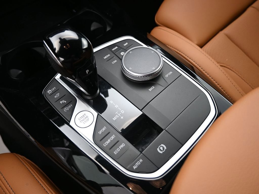 Certified 2024 BMW X3 sDrive30i w/ Convenience Package image 16