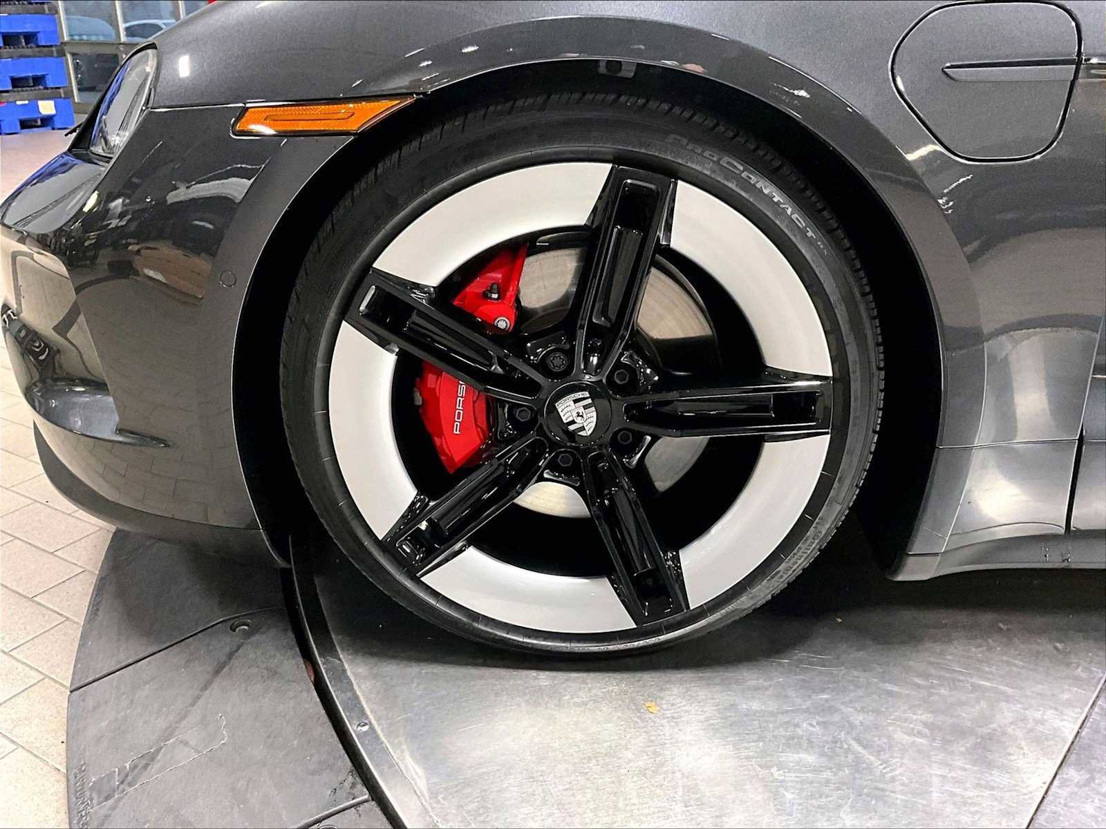 Used 2025 Porsche Taycan 4S image 14