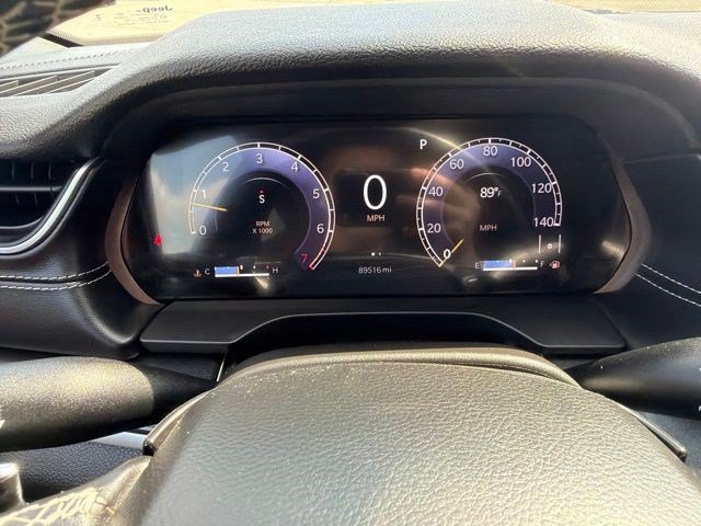 Used 2021 Jeep Grand Cherokee L Laredo AWD/4WD image 30