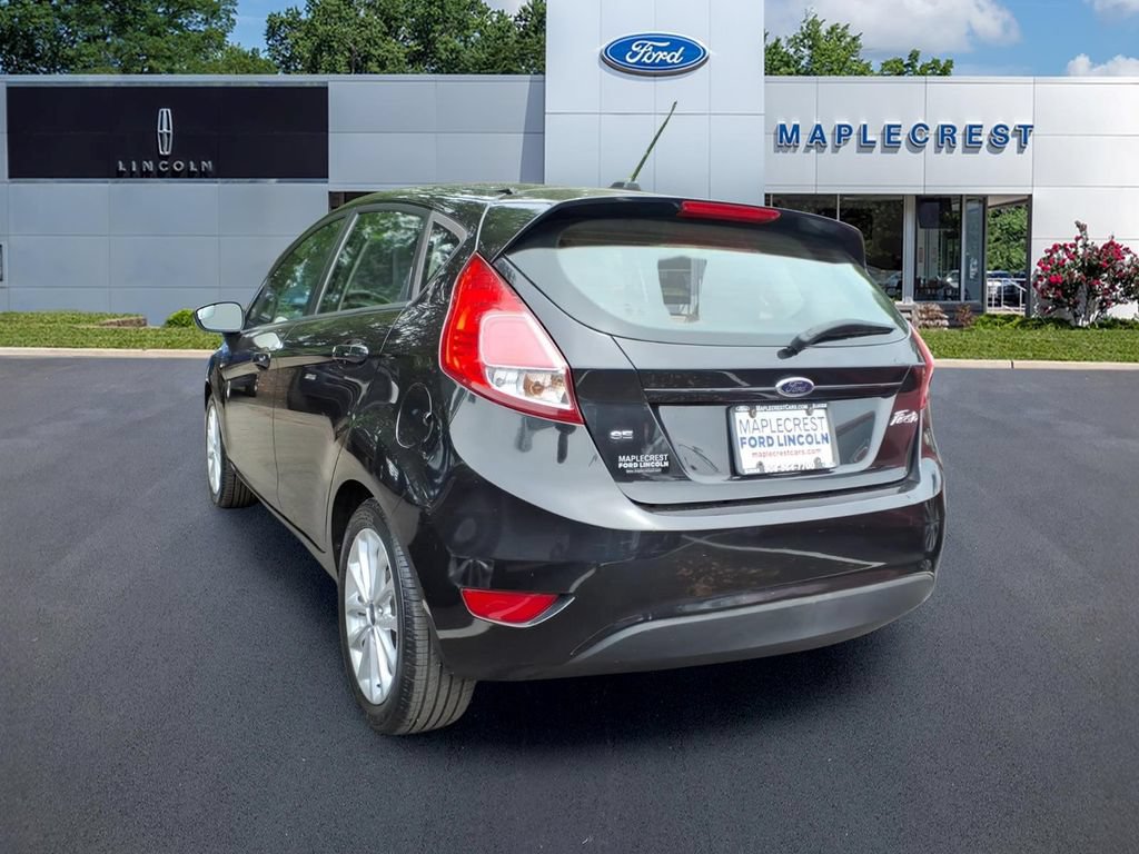 Used 2014 Ford Fiesta SE w/ Equipment Group 201A FWD image 3
