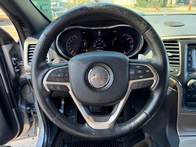Used 2015 Jeep Grand Cherokee Limited AWD/4WD image 29