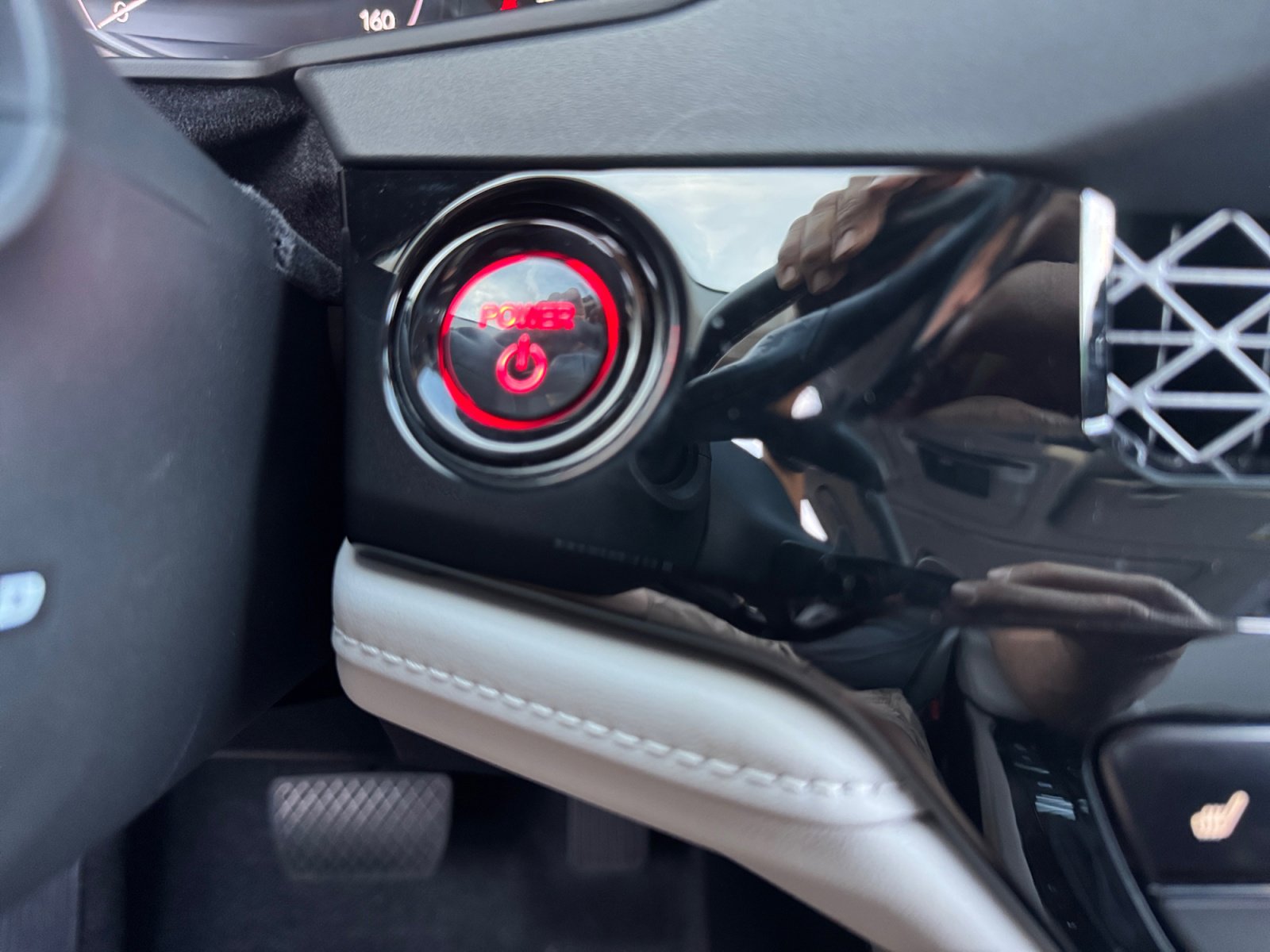 Used 2025 Honda Accord EX-L image 30