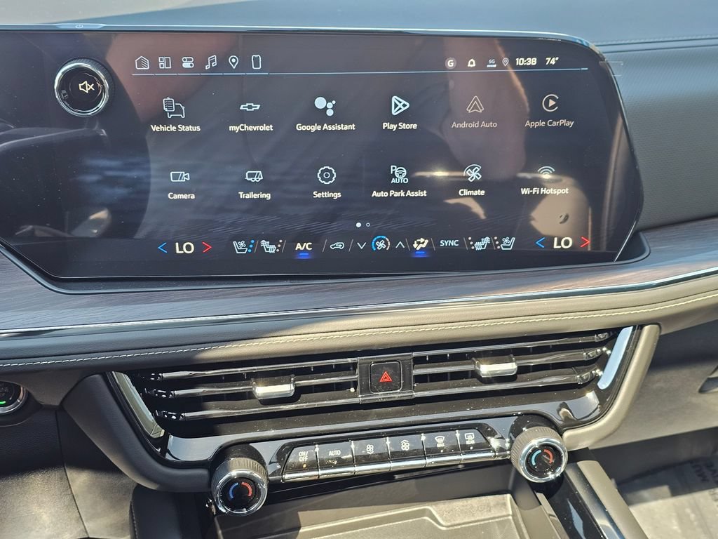 New 2026 Chevrolet Tahoe Premier w/ Sun And Tow Package AWD/4WD image 32
