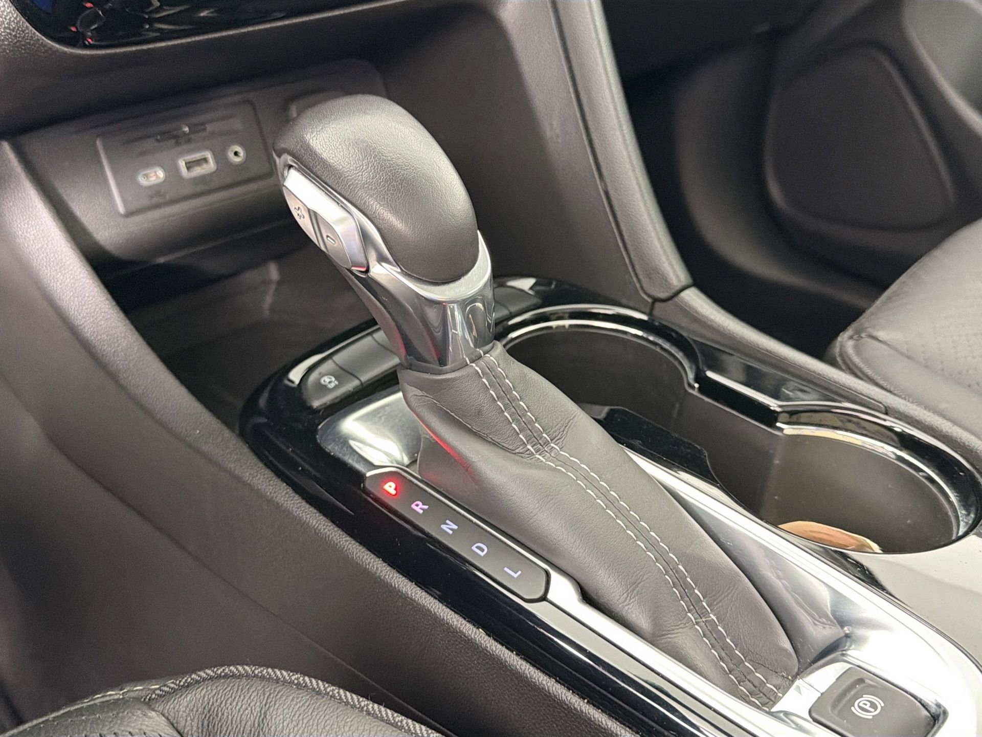 Used 2021 Buick Encore GX Essence w/ Advanced Technology Package image 21