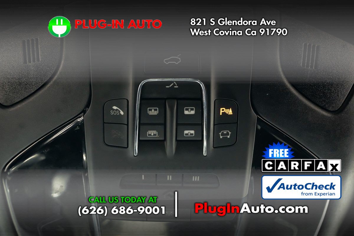 Used 2021 Maserati Levante S AWD/4WD image 19