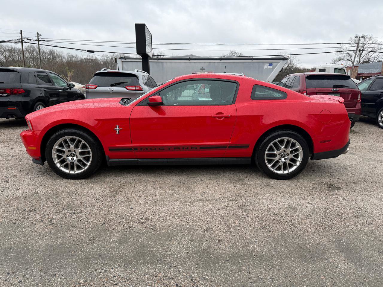 Used 2012 Ford Mustang Premium RWD image 2