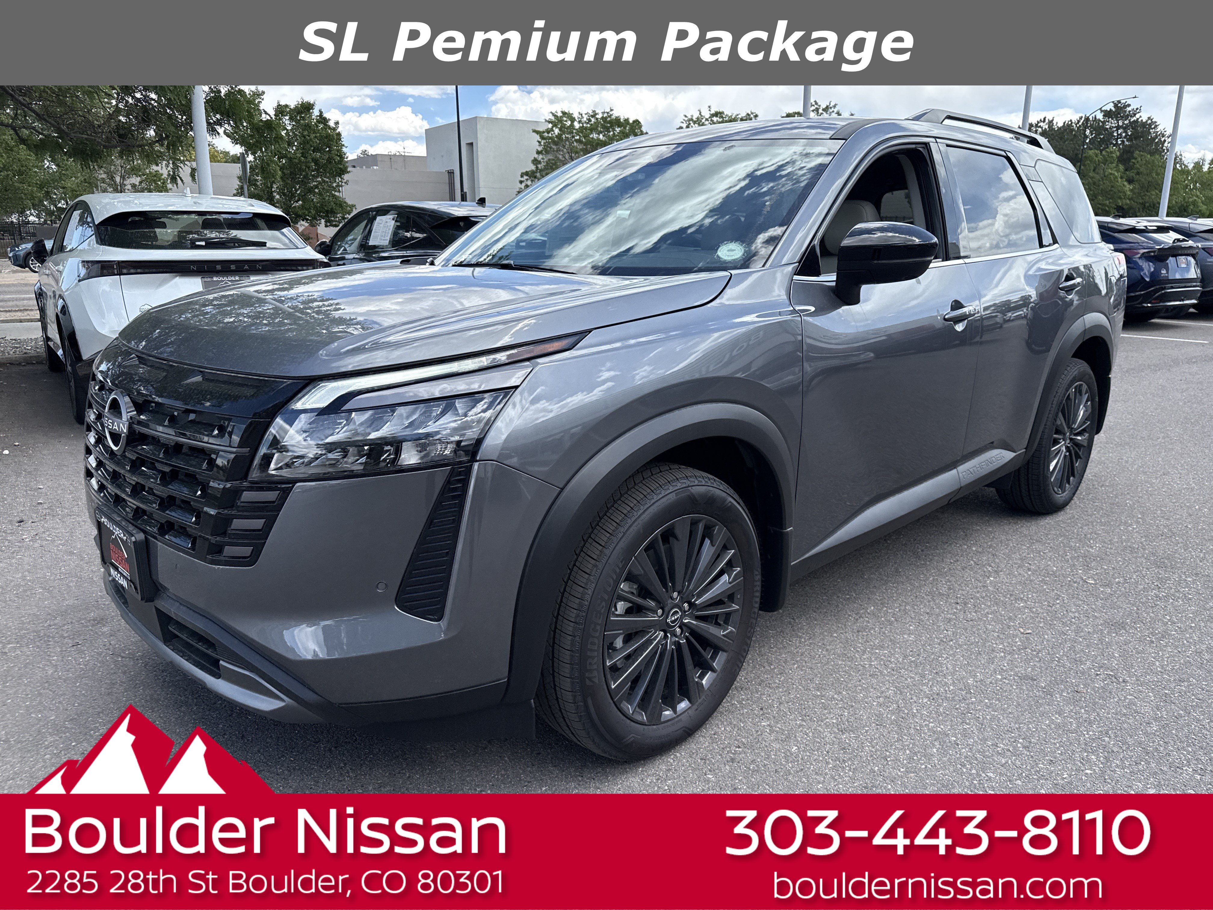 New 2026 Nissan Pathfinder SL w/ SL Premium Package AWD/4WD image 4