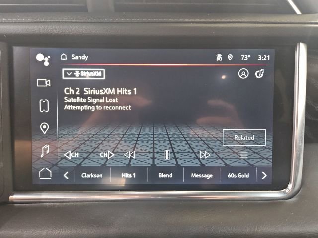 Used 2022 GMC Yukon XL Denali image 13