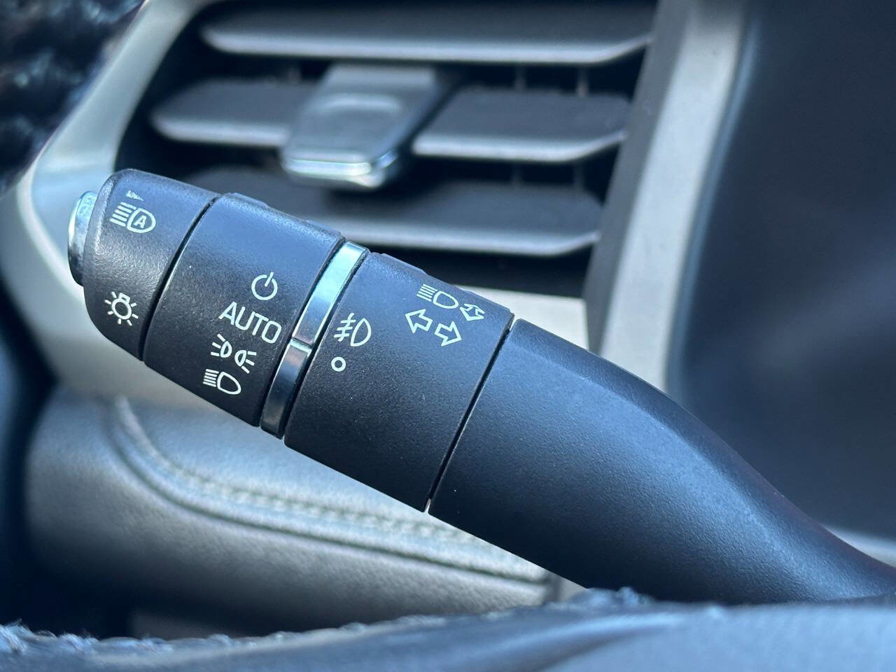 Used 2017 GMC Acadia Denali w/ Technology Package image 44