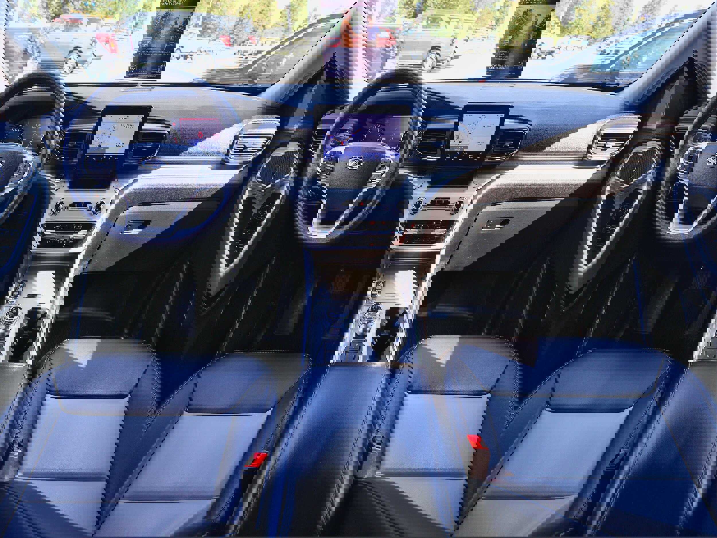 Used 2023 Ford Explorer XLT w/ Equipment Group 202A image 17