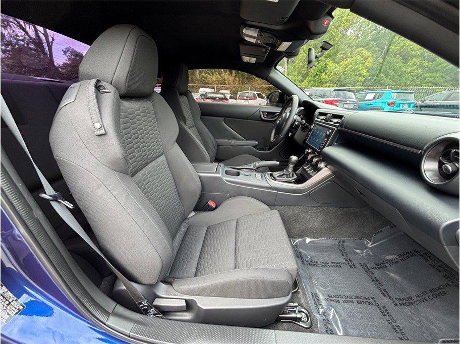 Used 2023 Toyota GR86 w/ ALL Weather Mat Package (TMS) image 33