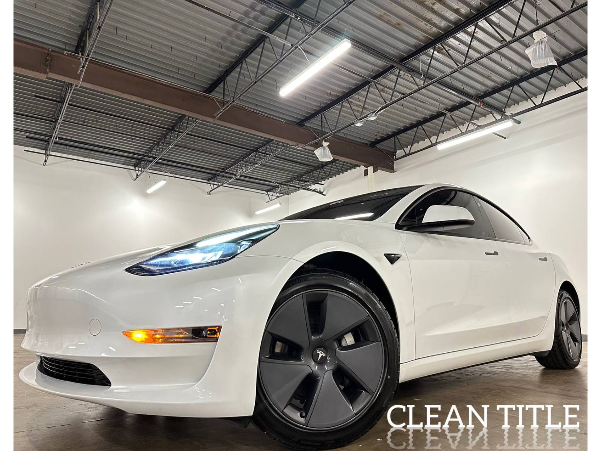Used 2023 Tesla Model 3 Standard Range RWD image 1