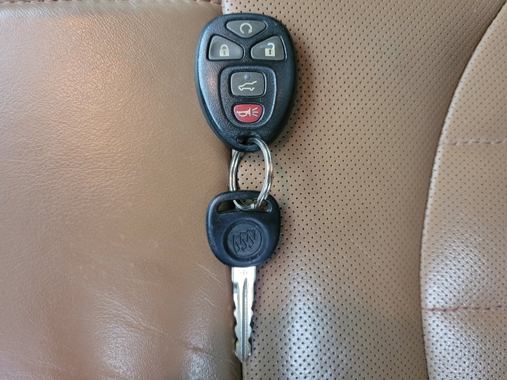 Used 2015 Buick Enclave Leather FWD image 32