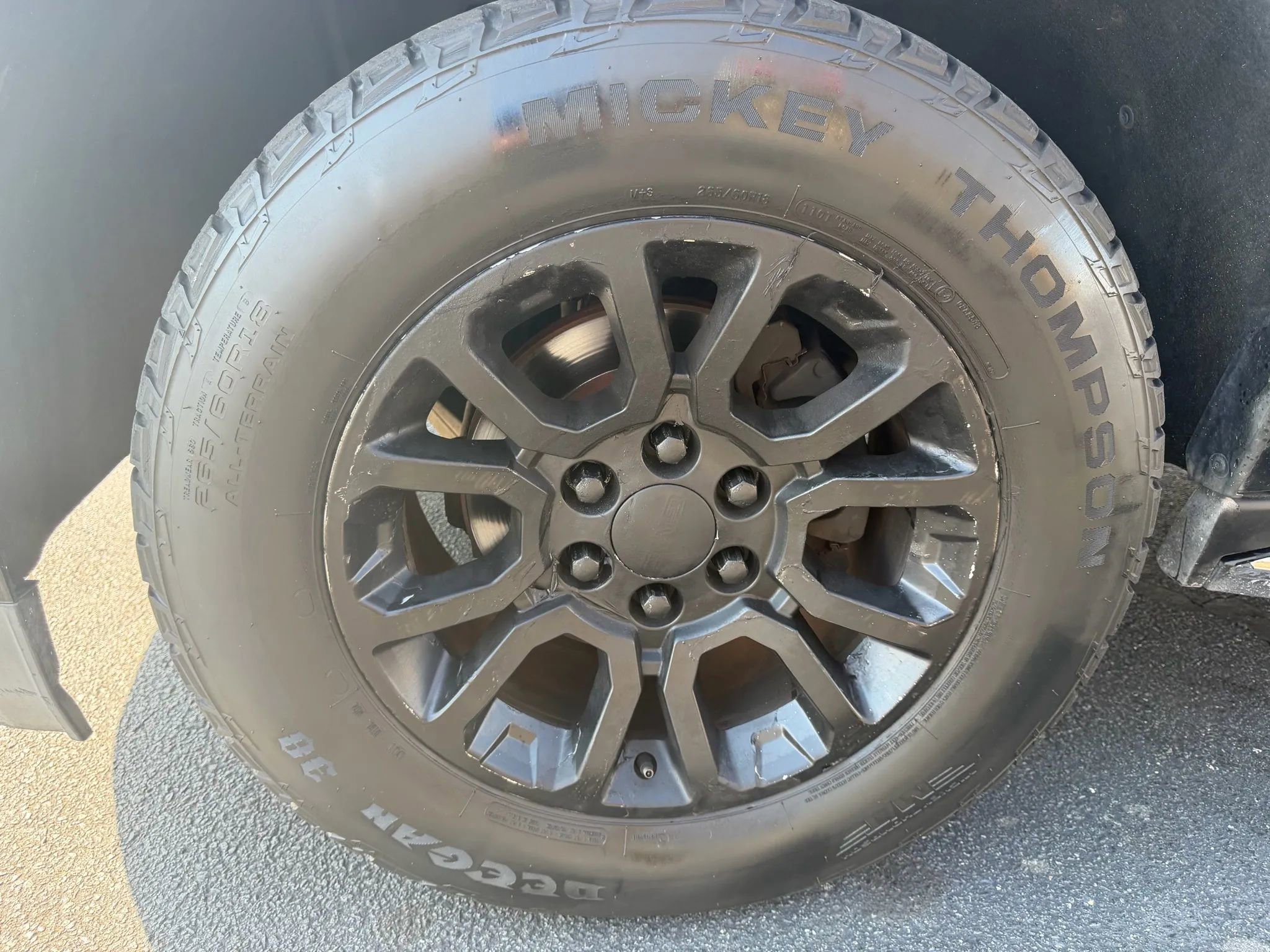 Used 2015 GMC Yukon SLT image 30