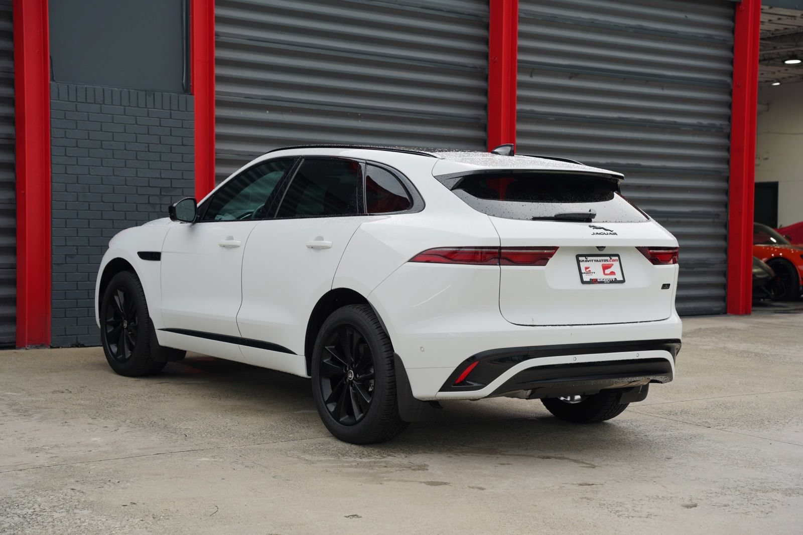 Used 2026 Jaguar F-PACE R-Dynamic S AWD/4WD image 5