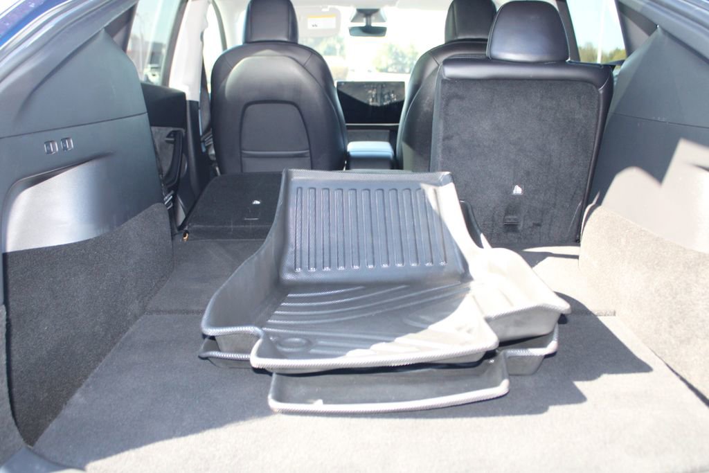 Used 2021 Tesla Model Y Performance image 30