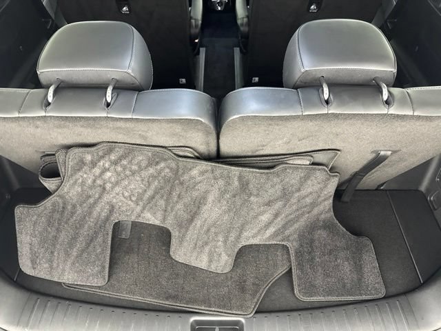 Certified 2025 Kia Sorento SX FWD image 26