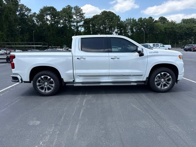Used 2024 Chevrolet Silverado 1500 High Country AWD/4WD image 6