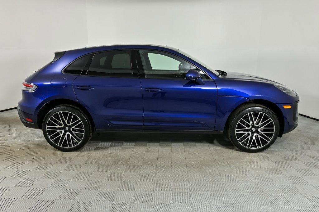 New 2026 Porsche Macan image 28