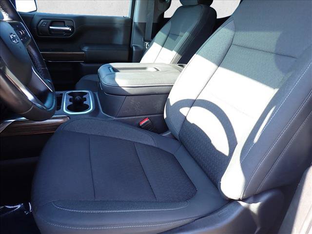 Used 2021 Chevrolet Silverado 1500 LT Trail Boss w/ LPO, Dark Essentials Package AWD/4WD image 12