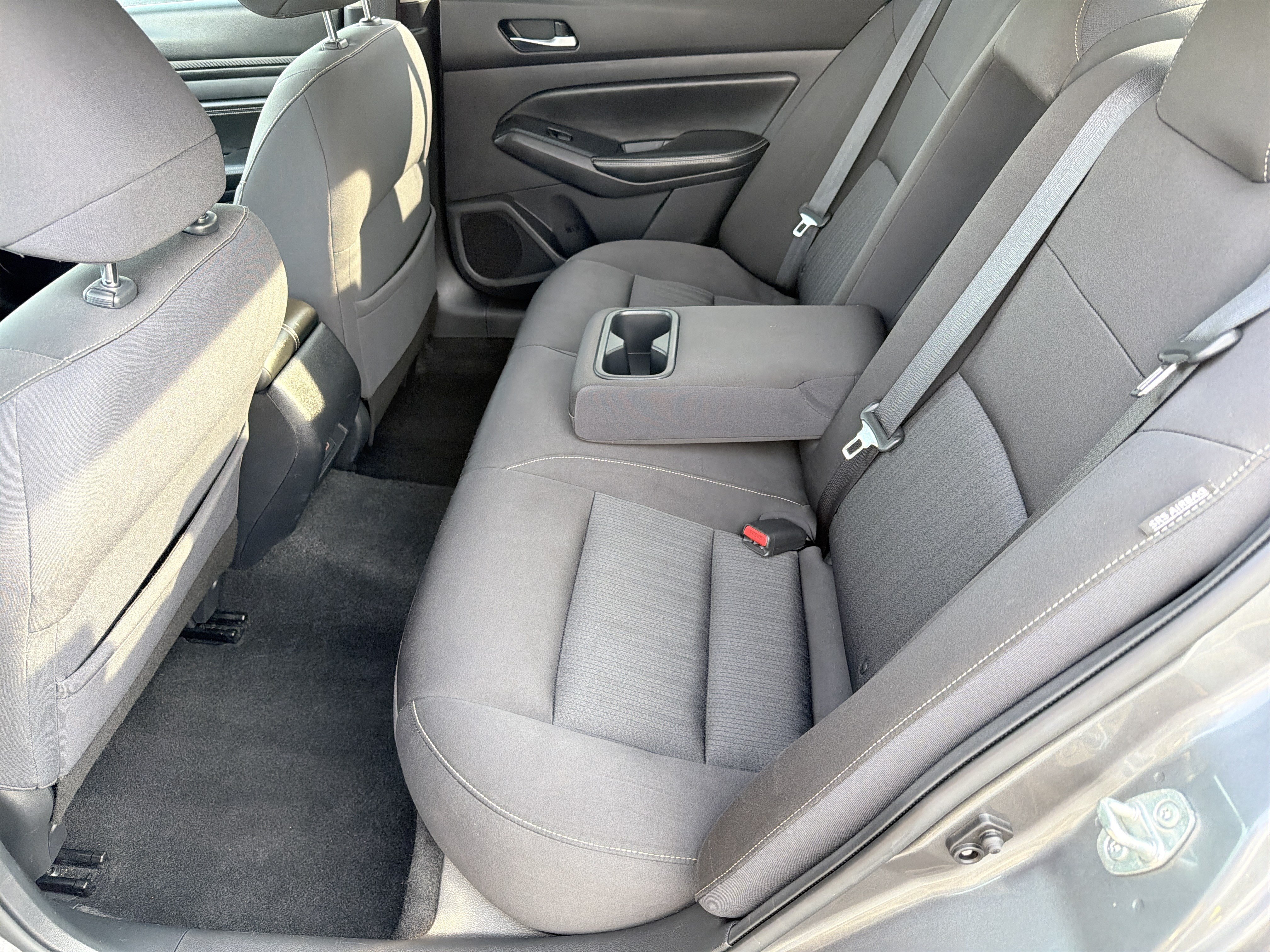 Used 2019 Nissan Altima 2.5 S FWD image 16