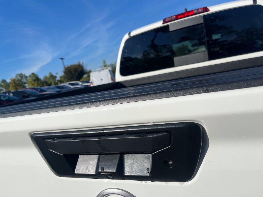 New 2026 Nissan Frontier SV w/ All-Weather Content Package AWD/4WD image 40