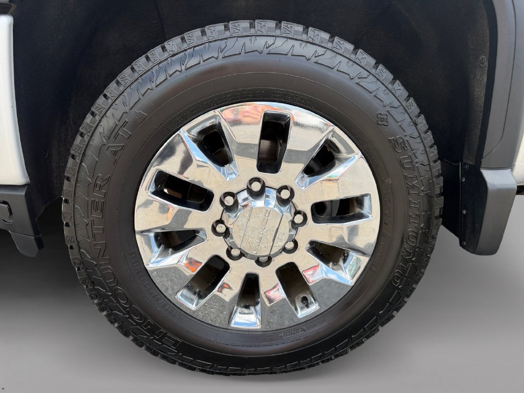 Used 2020 GMC Sierra 2500 Denali w/ Denali Ultimate Package AWD/4WD image 9