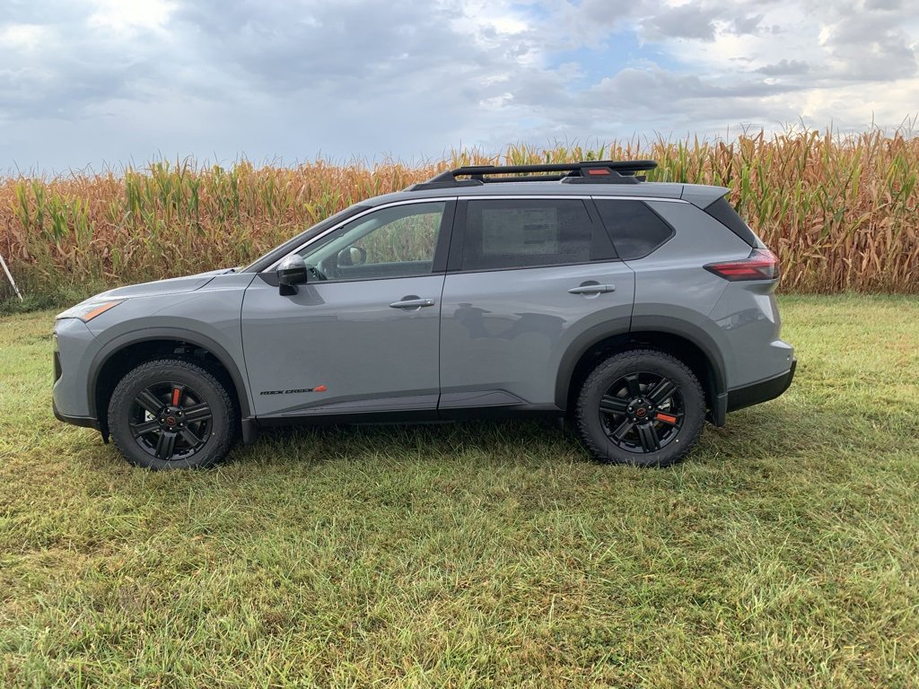 New 2026 Nissan Rogue SV image 8