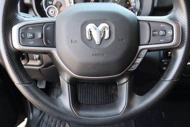 Used 2024 RAM 2500 Tradesman w/ Chrome Appearance Group AWD/4WD image 10