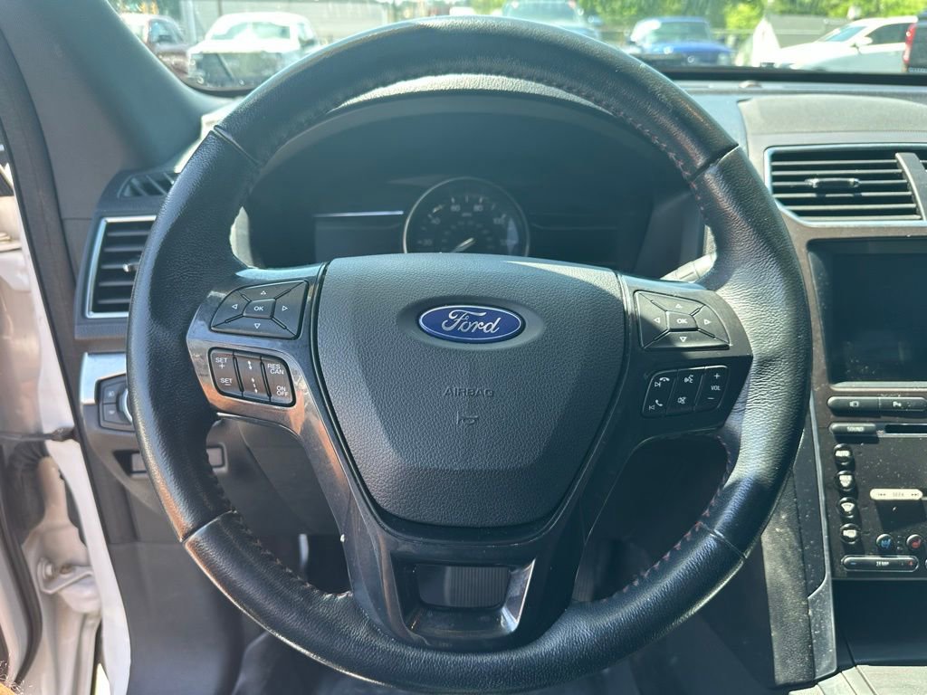 Used 2017 Ford Explorer Sport w/ Equipment Group 401A AWD/4WD image 26