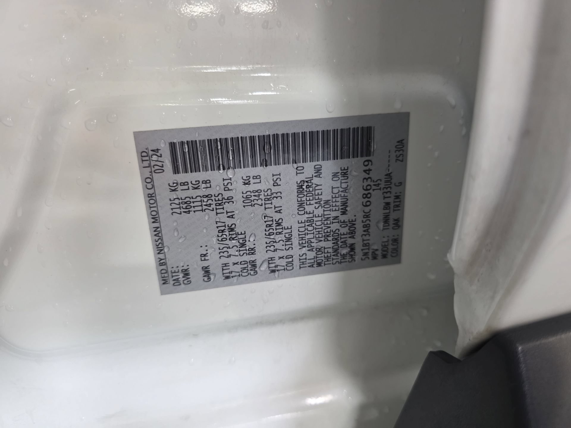 Used 2024 Nissan Rogue S AWD/4WD image 32