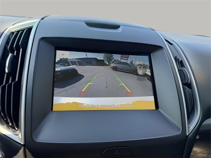 Used 2018 Ford Edge SEL w/ Equipment Group 201A FWD image 54