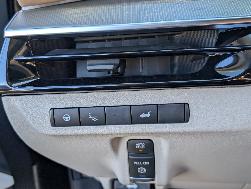 New 2026 Nissan Murano Platinum w/ Technology Package AWD/4WD image 17