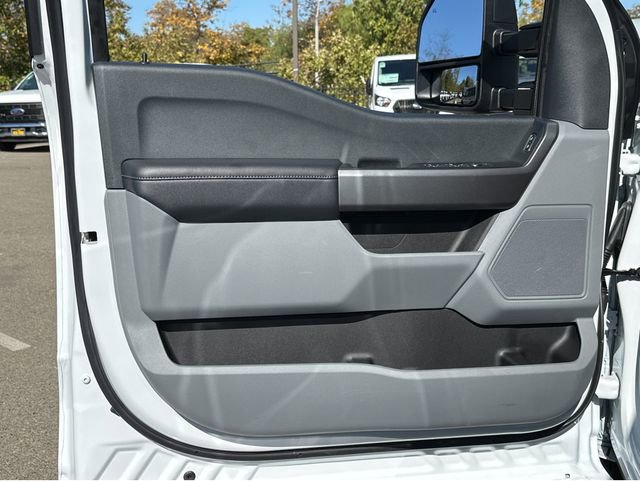 New 2026 Ford F250 XLT w/ F-250 >10K GVWR Package image 23
