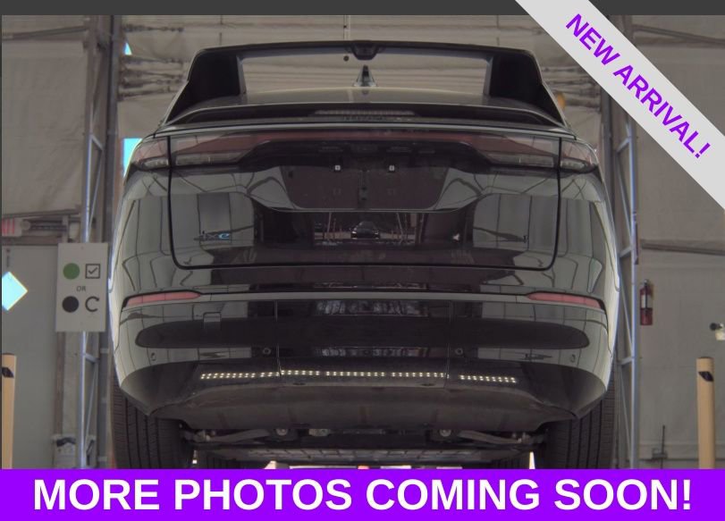 Used 2024 Jeep Wagoneer Launch Edition image 5