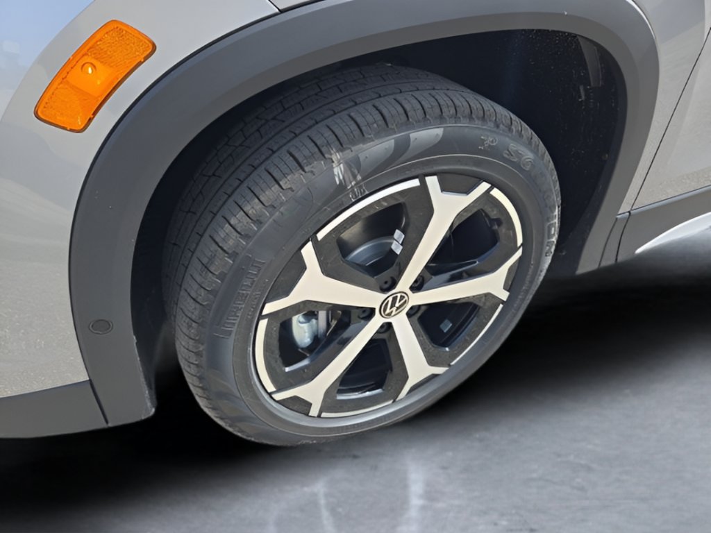 New 2026 Volkswagen Tiguan SE AWD/4WD image 40