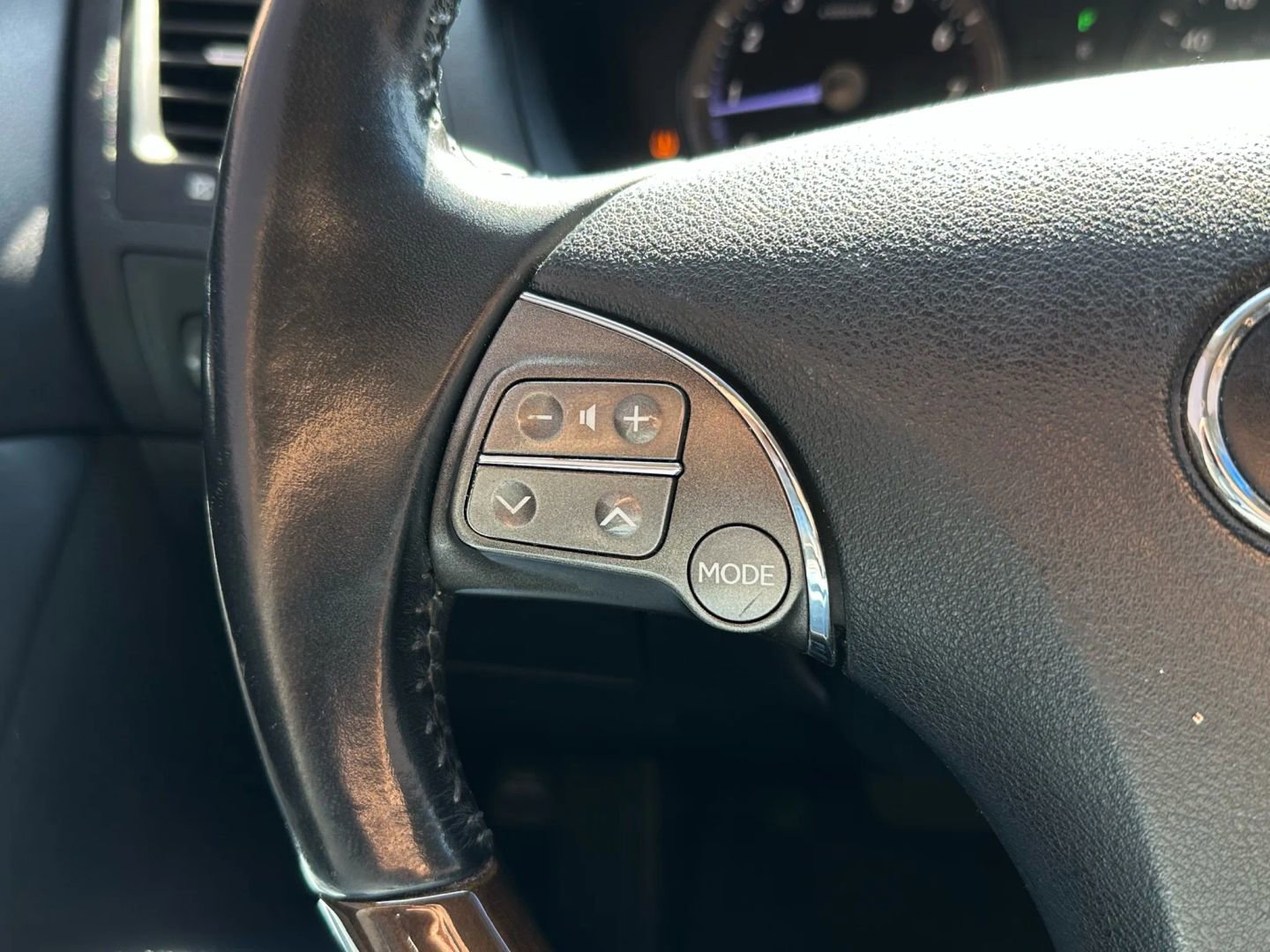 Used 2012 Lexus ES 350 FWD image 25