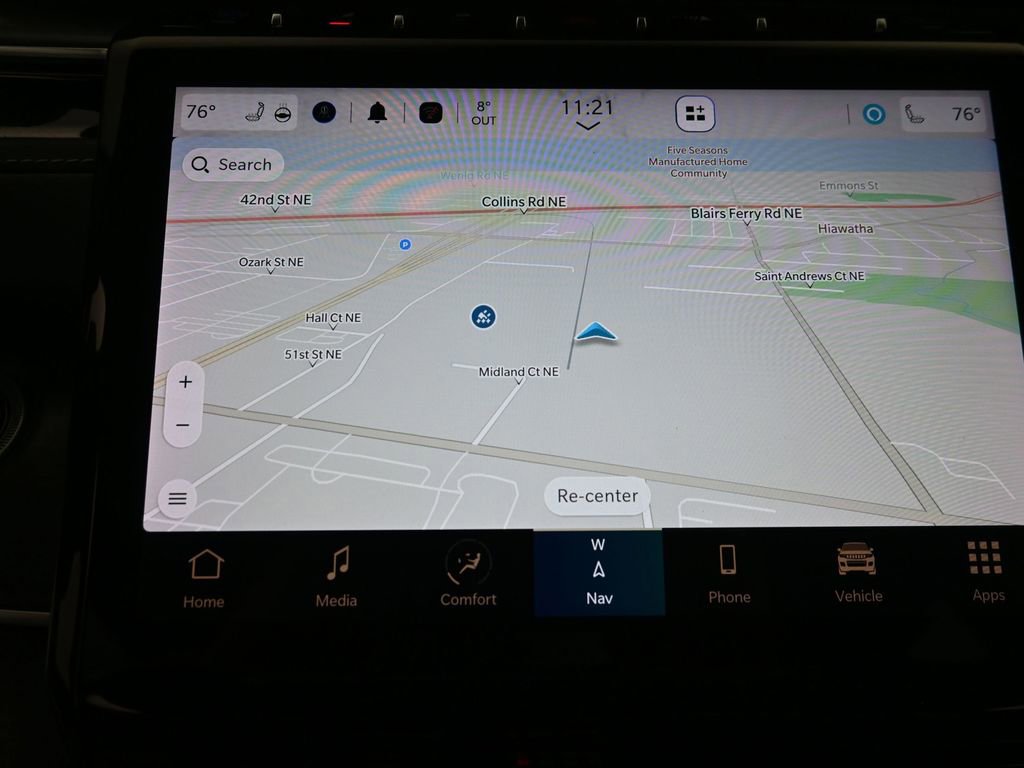 Used 2023 Jeep Grand Cherokee 4WD 4xe image 19